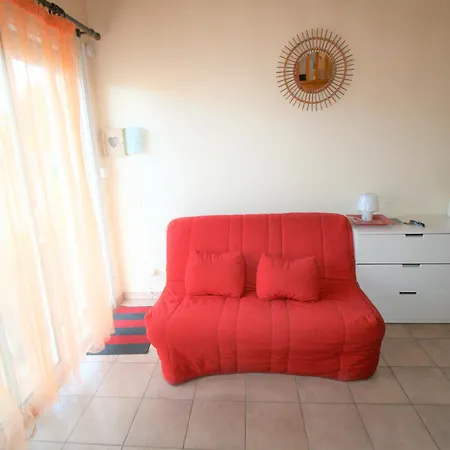 Apartment Cosy Avec Terrasse A 250m De La - Fr-1-22-342